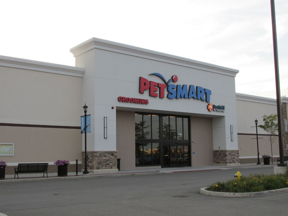 The Northborough PetSmart and Banfield location