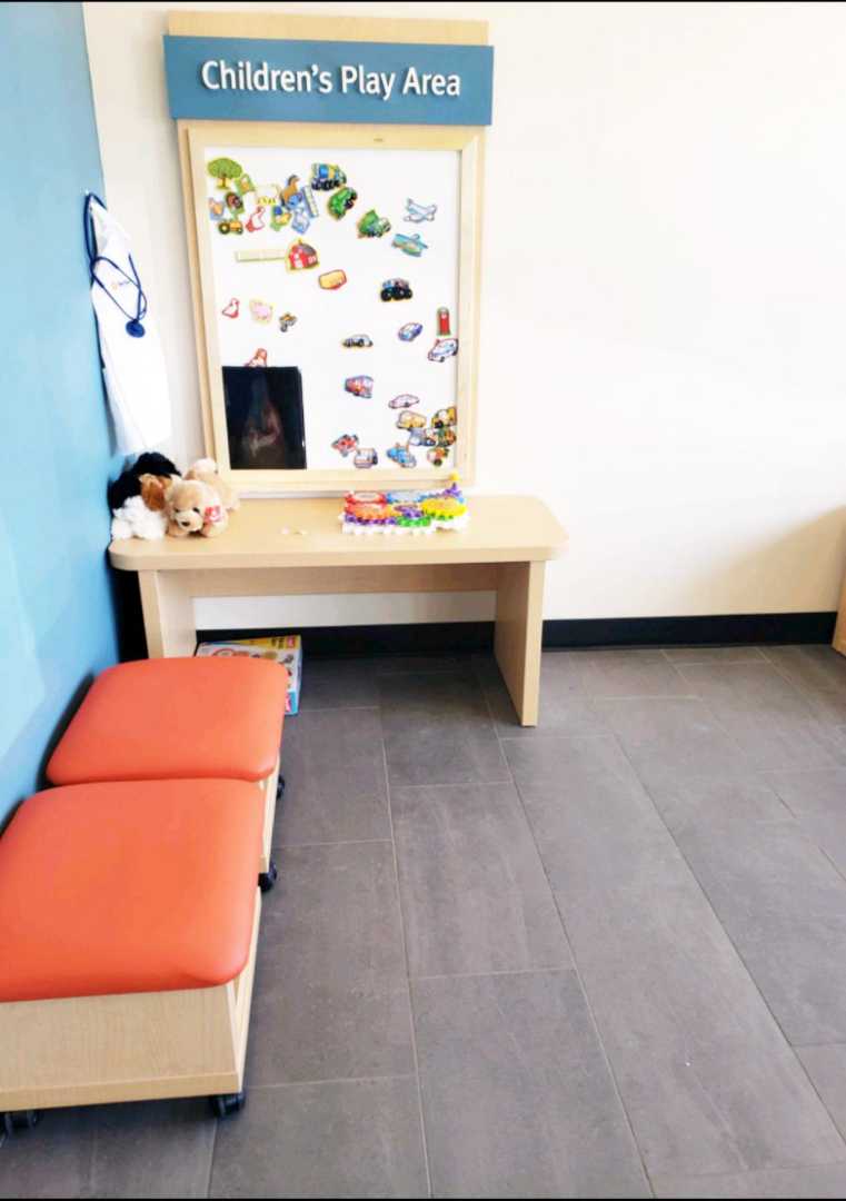 Children's play area of Banfield Pacifica reception