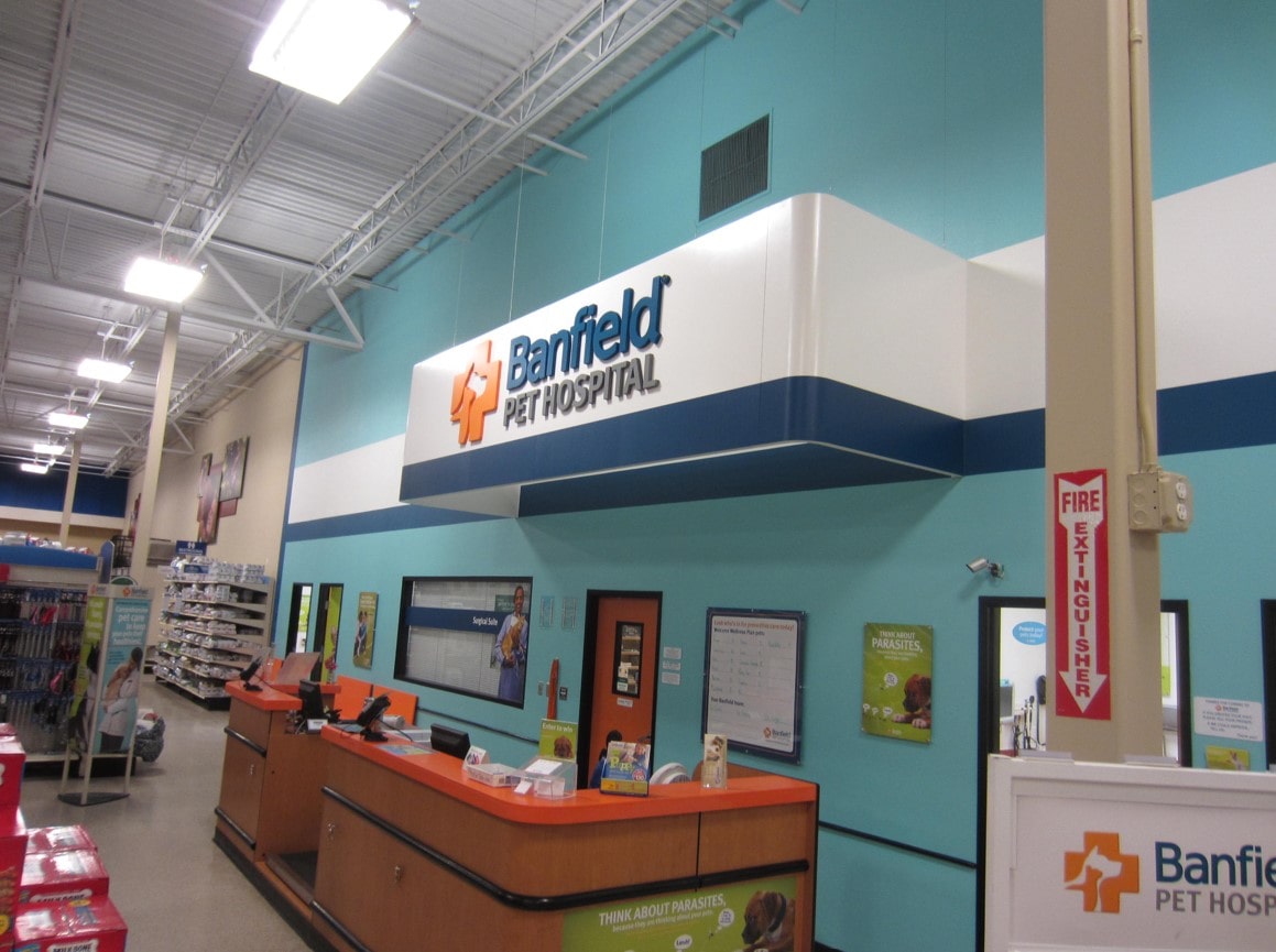 Banfield Littleton front lobby