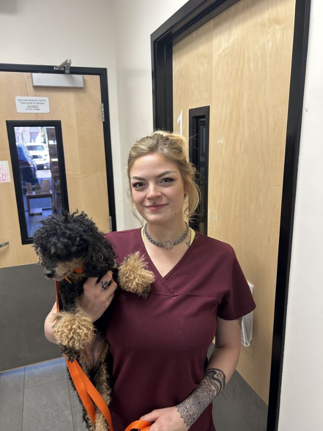 East Colonial Veterinarians in Orlando, FL Banfield Pet Hospital®