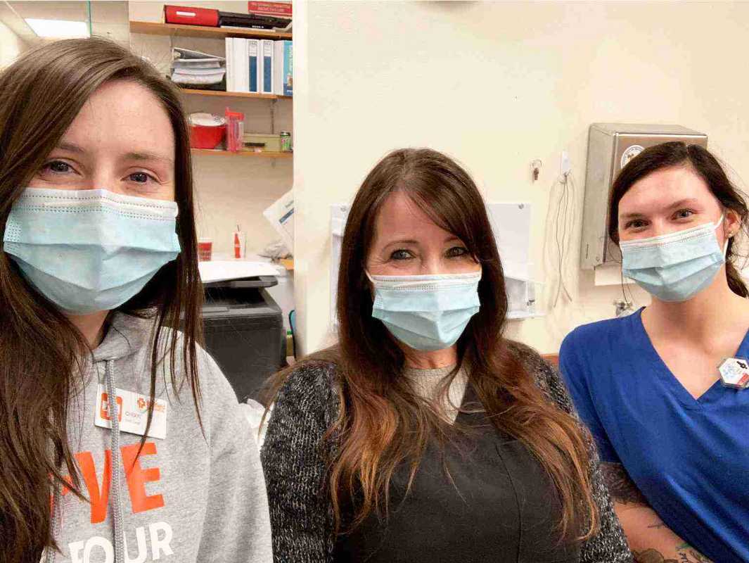 A group of Banfield Associates at the Banfield Pet Hospital, Chattanooga N, TN