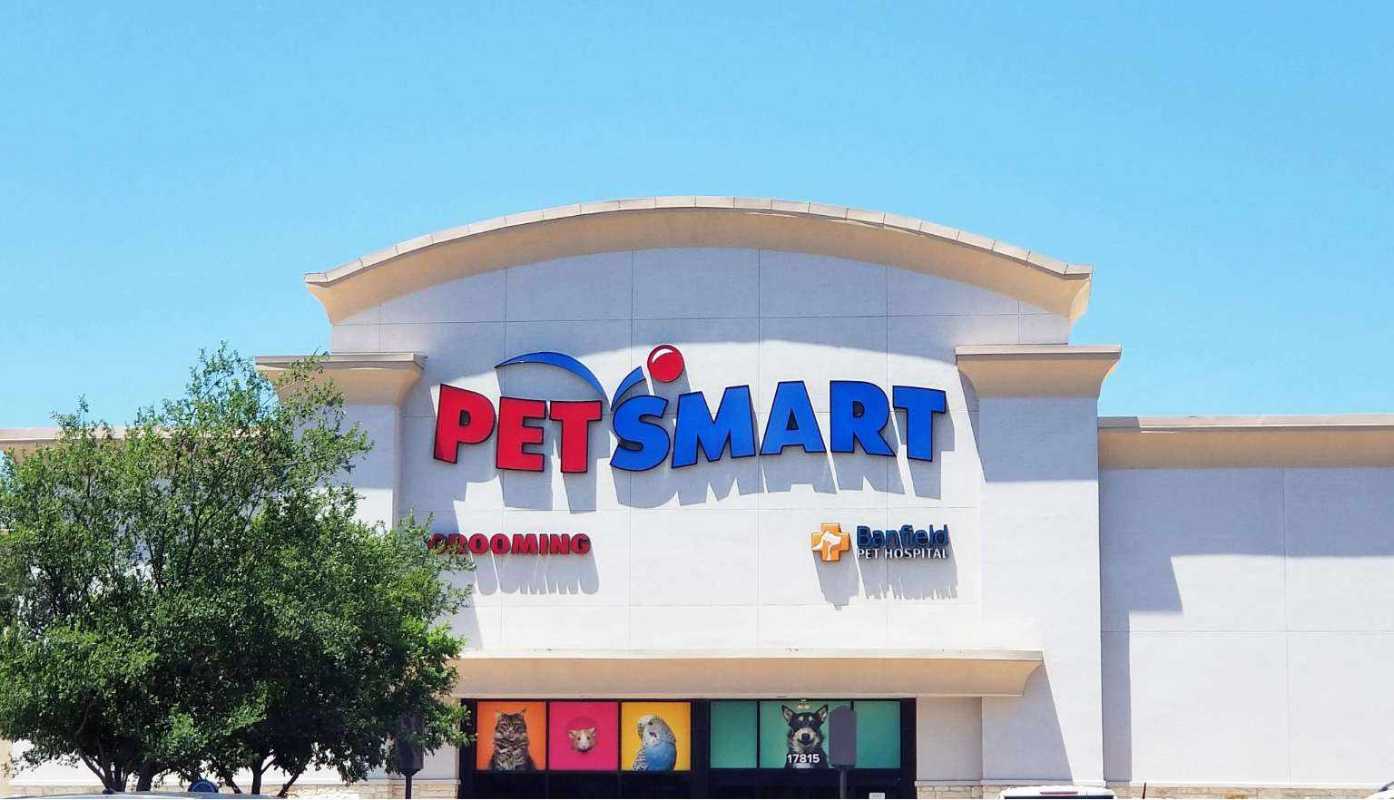 Petsmart and Banfield Pet Hospital, Richmond, TX